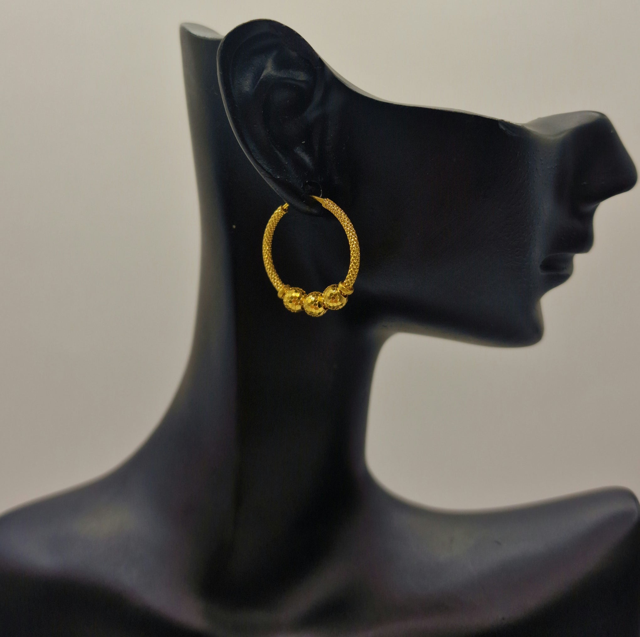 2.9g 22ct Gold Trio Disco Ball Textured Earrings