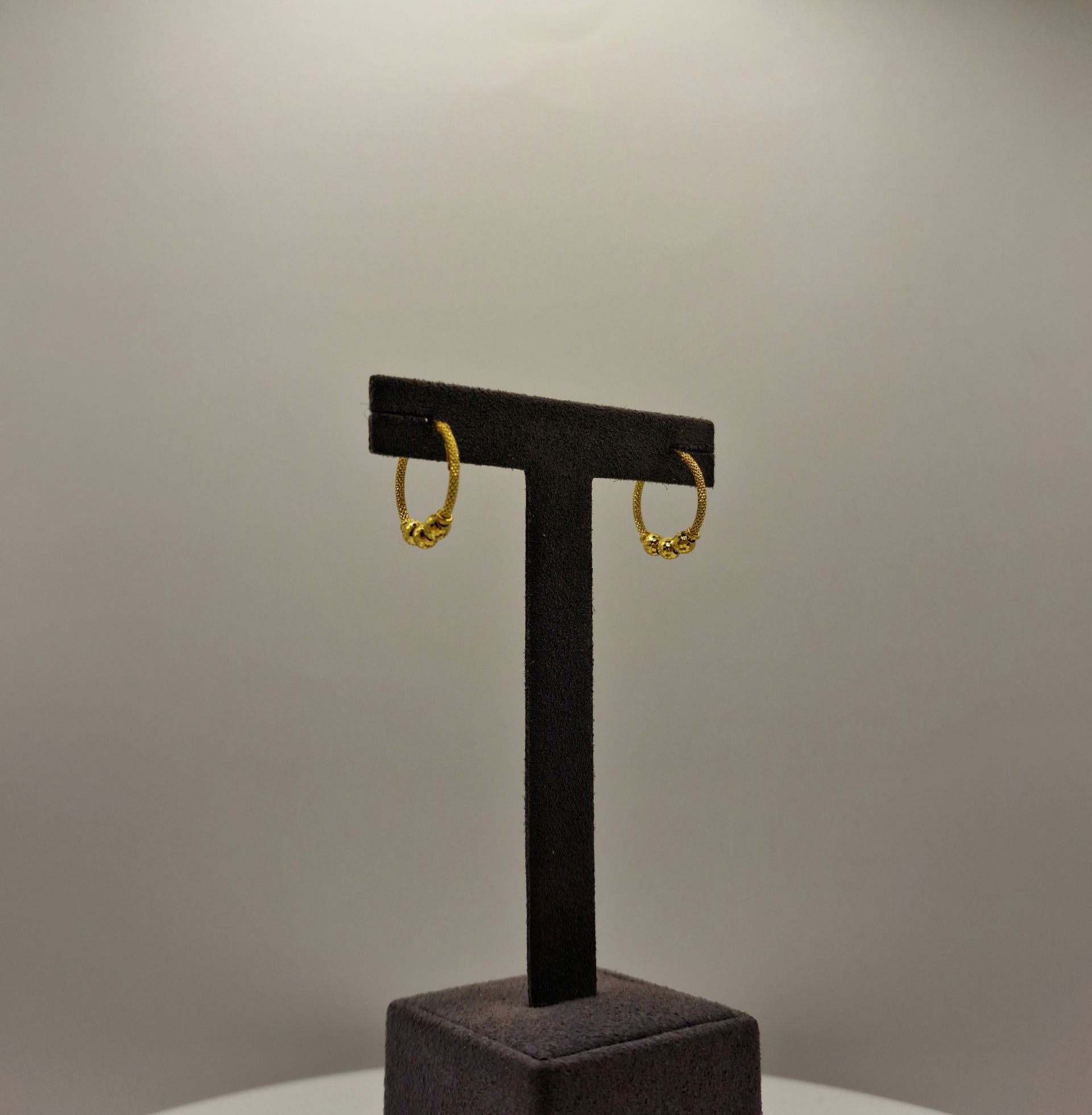 2.9g 22ct Gold Trio Disco Ball Textured Earrings