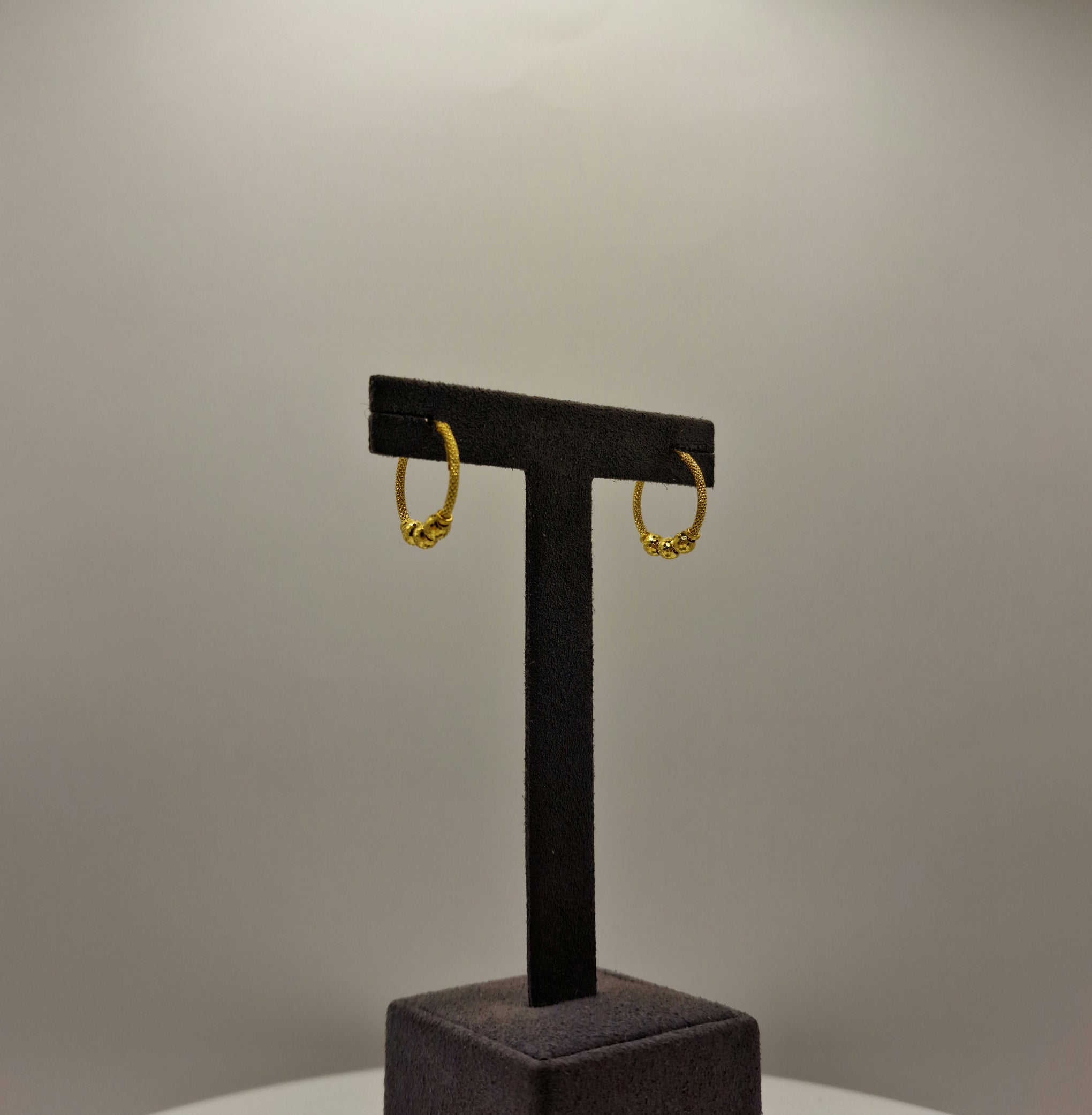 2.9g 22ct Gold Trio Disco Ball Textured Earrings