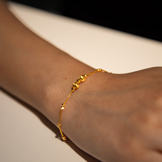 2.4g 22ct Gold Spiral Ball Bracelet