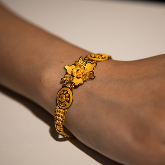 7.6g 22ct Gold Floral Elegance Bracelet