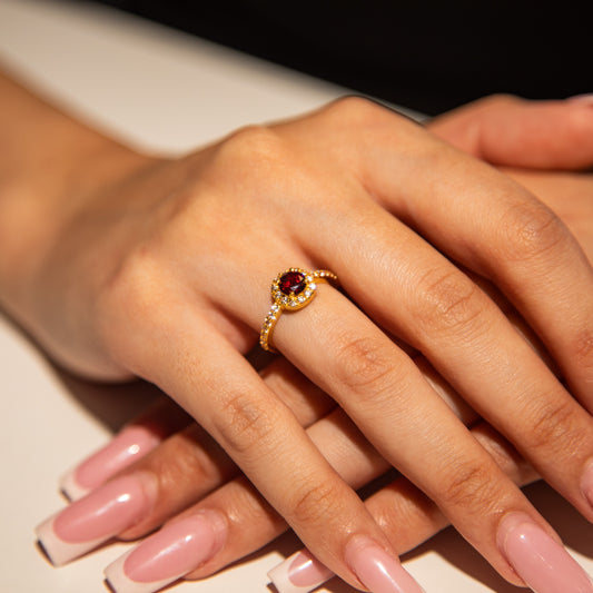 2.9g 22ct Gold Circular Ruby Gemstone