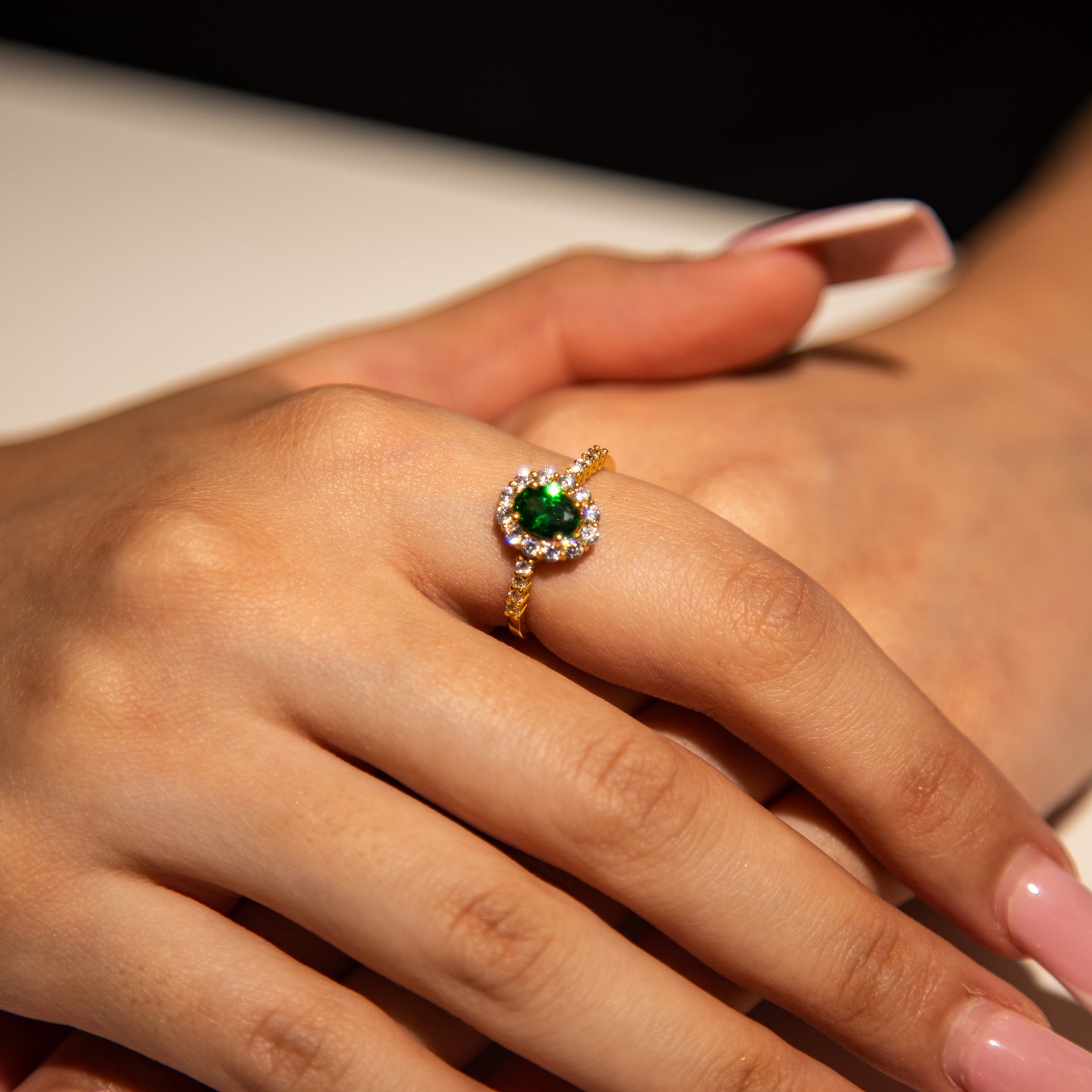 3g 22ct Gold Green Oval Gem with Clear Gem Halo Ring
