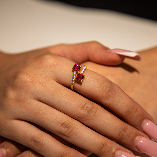 3.3g 22ct Gold Dual Red Square Gem Royal Heritage Ring