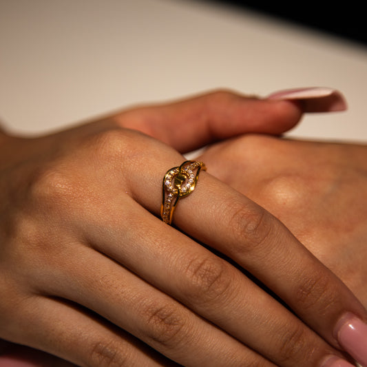 1.7g 22ct Gold Swirly Gold Heart Ring
