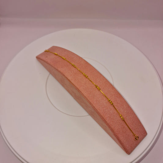 2.7g 22ct Gold Dainty Bracelet