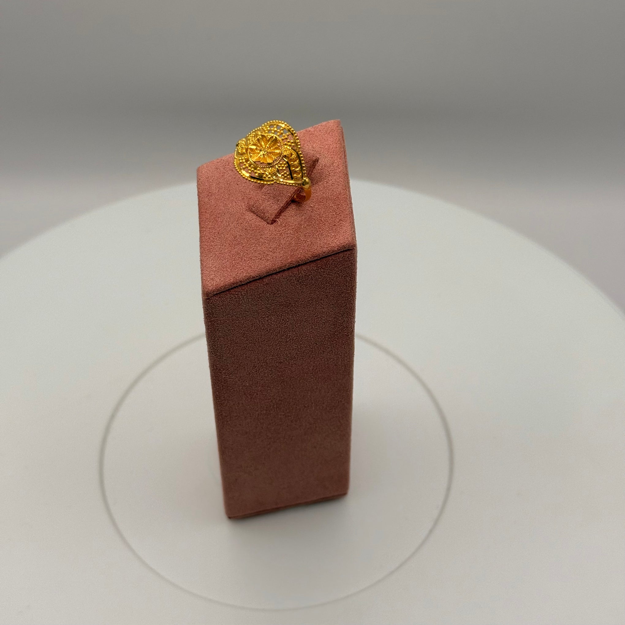 2.7g 22ct Gold Filigree Ring