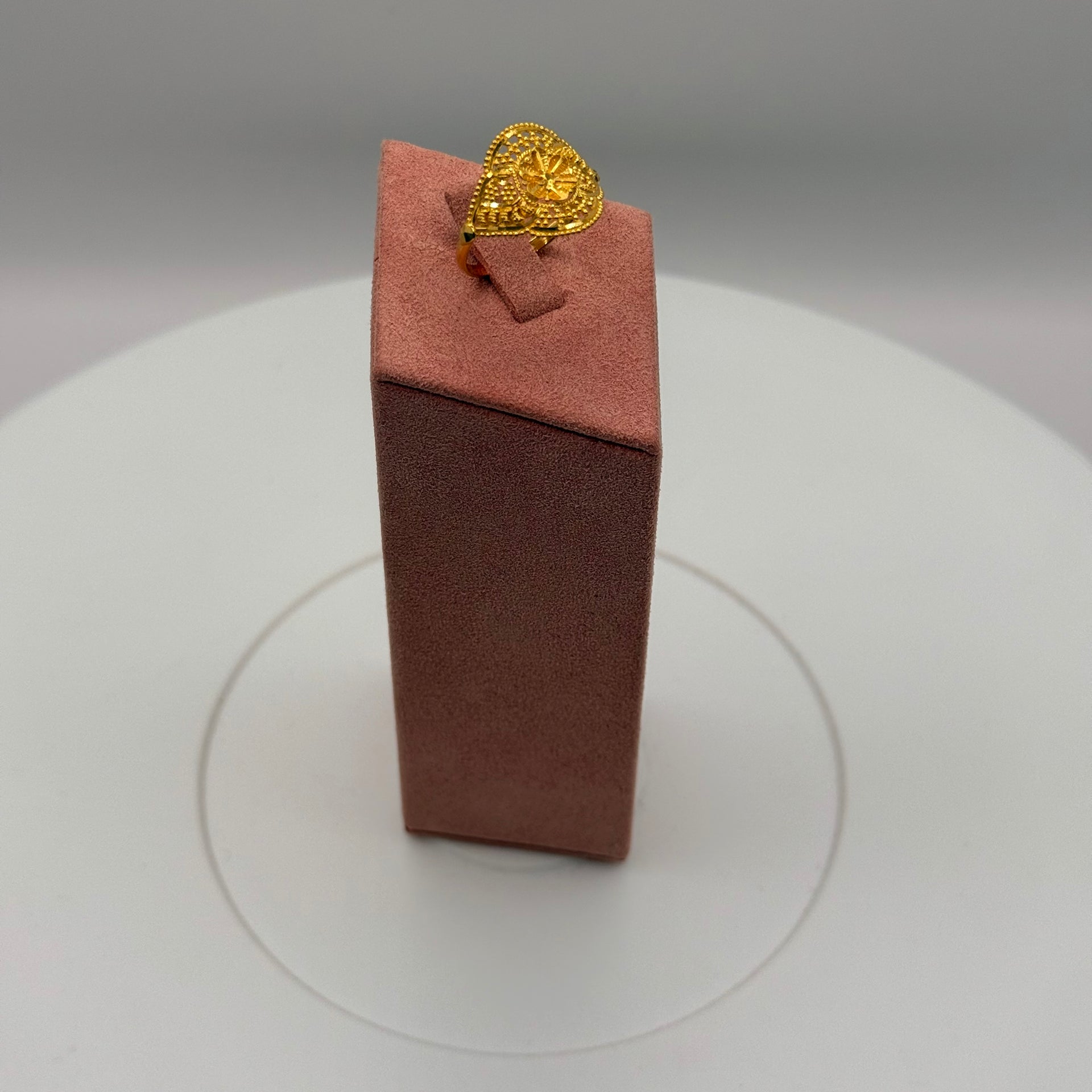 2.7g 22ct Gold Filigree Ring