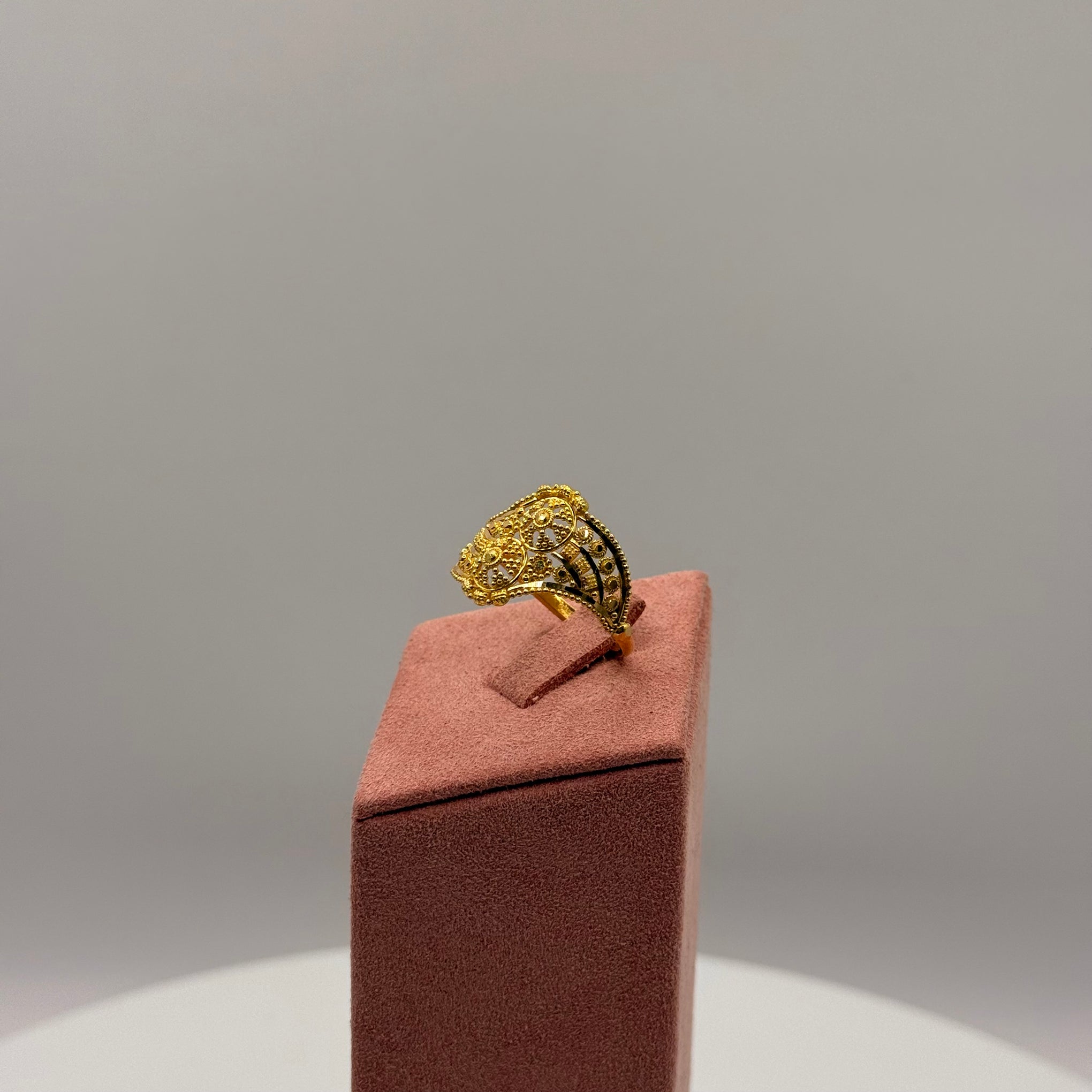 3.6g 22ct Gold Wave Filigree Ring