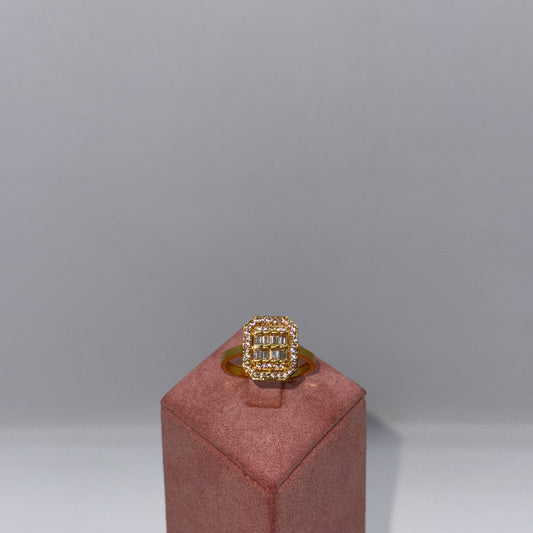 3.7g 22ct Gold Baguette Set Clarity Ring