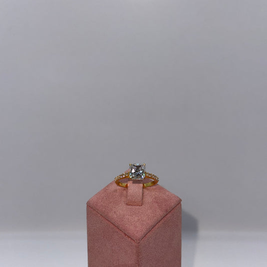 3.3g 22ct Gold Imperial Lumière Princess Ring