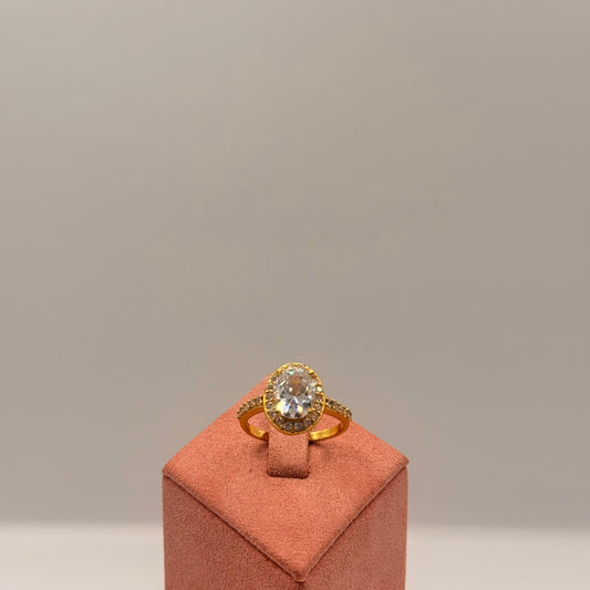 4.1g Celeste Oval Halo Gold Ring
