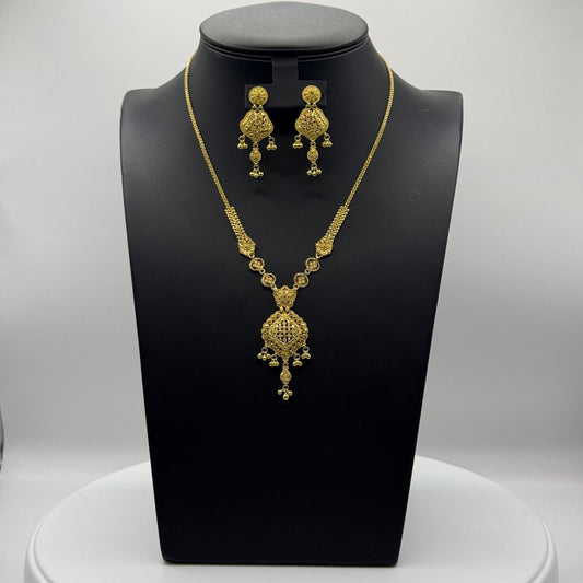 20.2g 22ct Gold Filigree Necklace Set