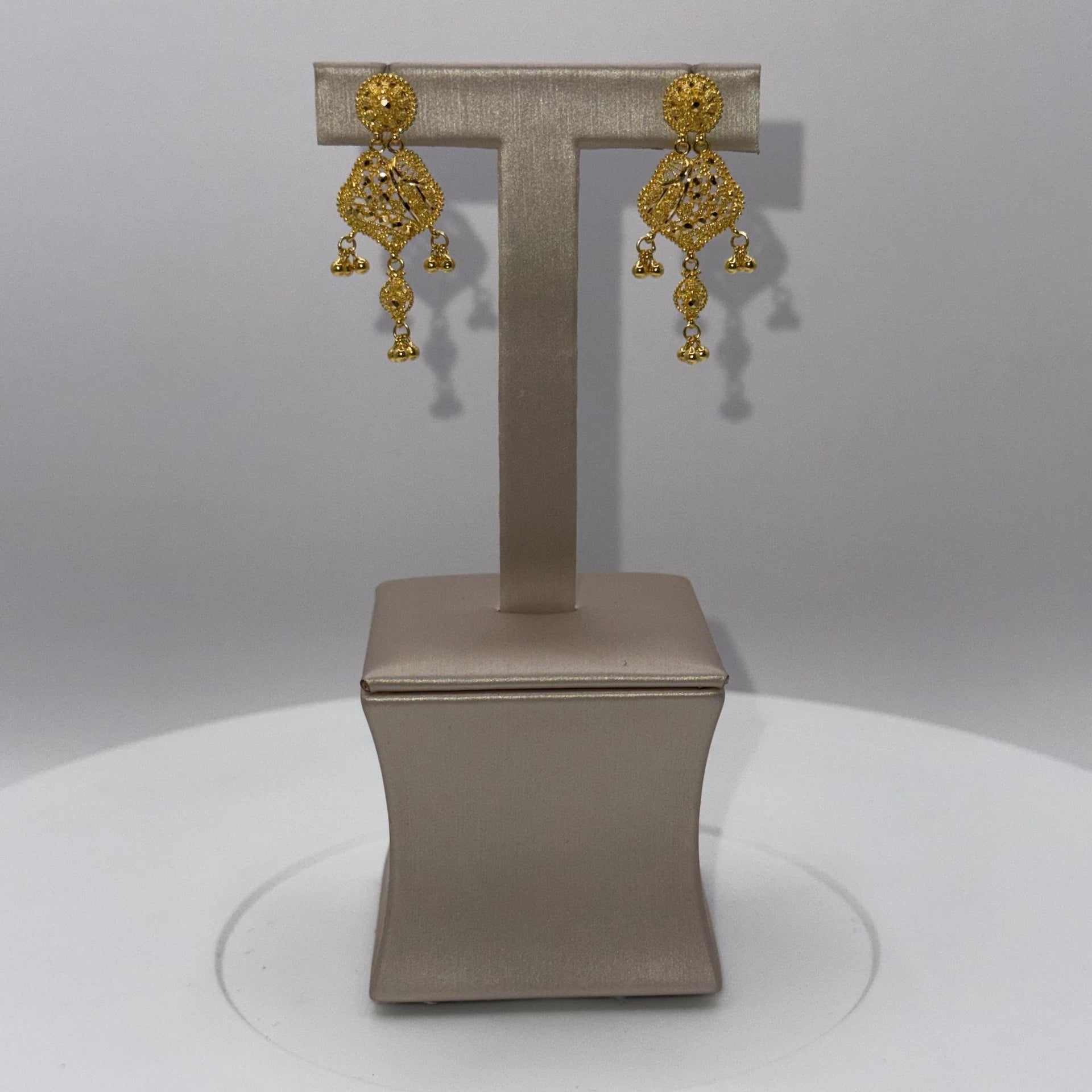 20.2g 22ct Gold Filigree Necklace Set